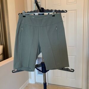 Cutter & Buck Gray Golf Shorts sz S/P